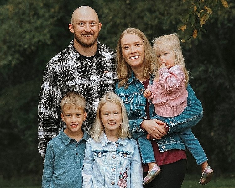 Sean Family Photo 2025